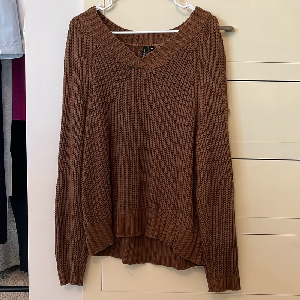 Moon & Madison Sweater Top